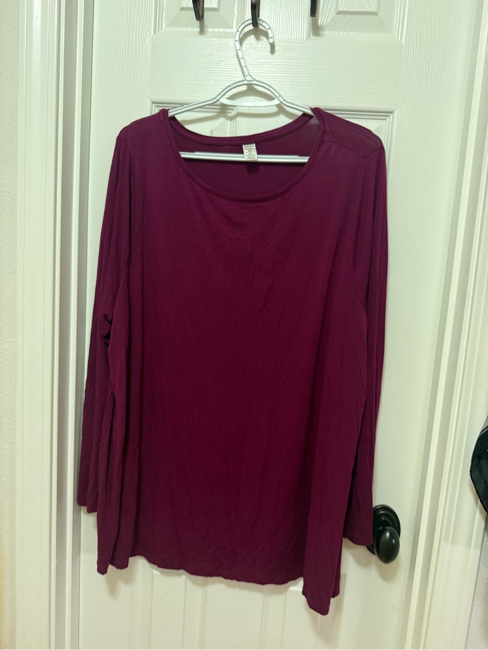 Old Navy Women's Long Sleeve Scoop Neck Top - Burgundy
